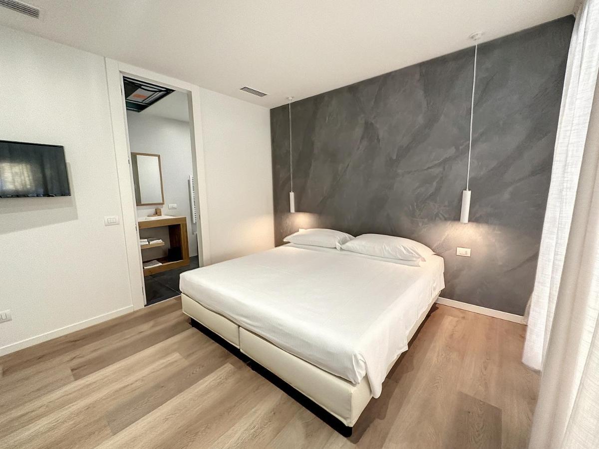 Ad Suite Apartment Riva del Garda Dış mekan fotoğraf