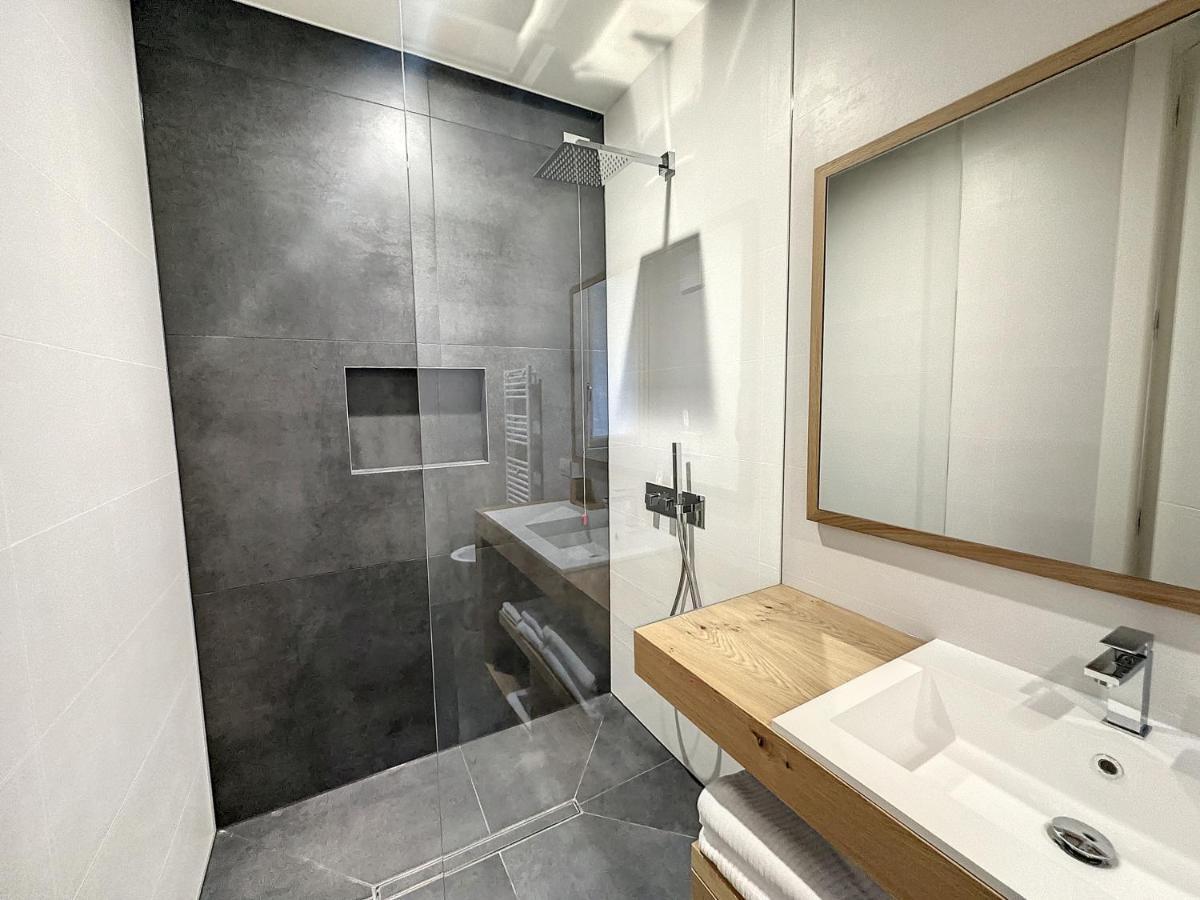 Ad Suite Apartment Riva del Garda Dış mekan fotoğraf