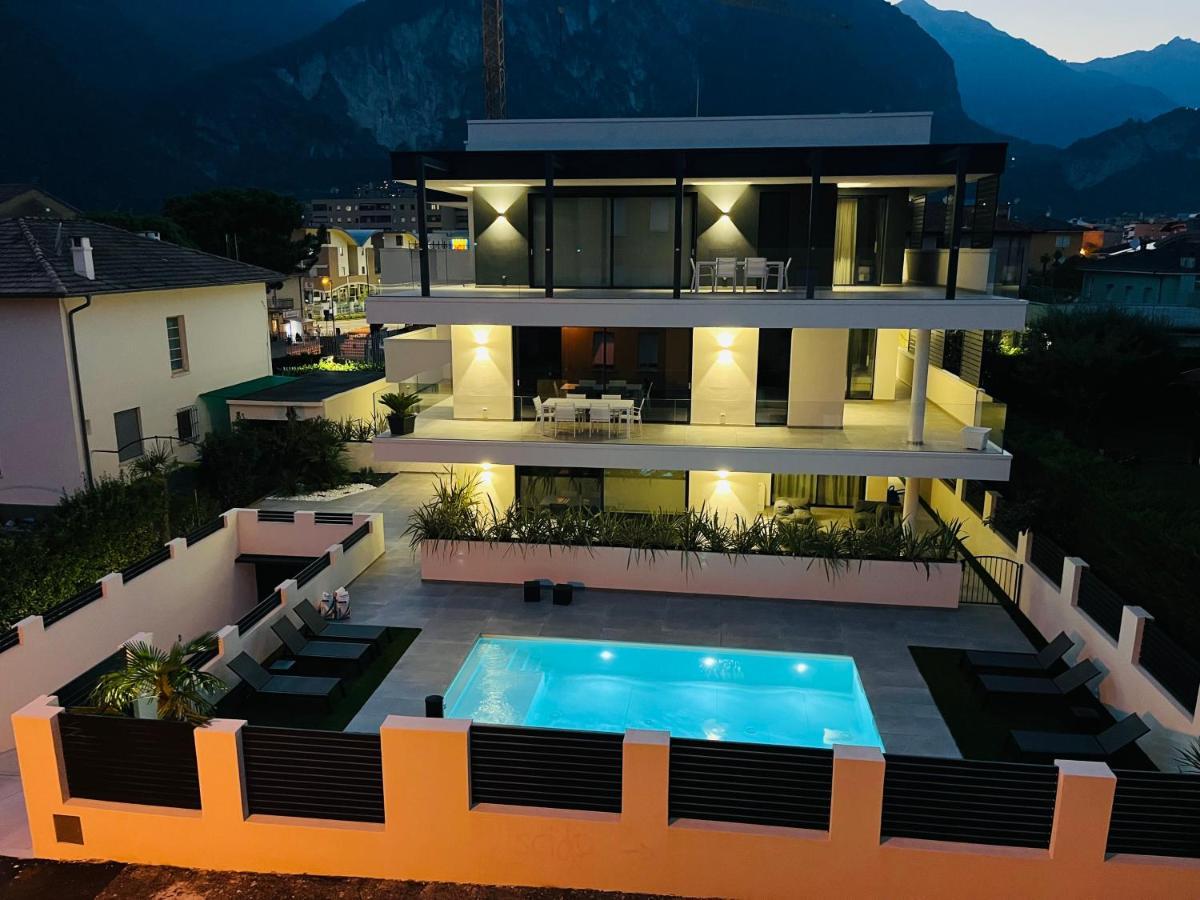 Ad Suite Apartment Riva del Garda Dış mekan fotoğraf