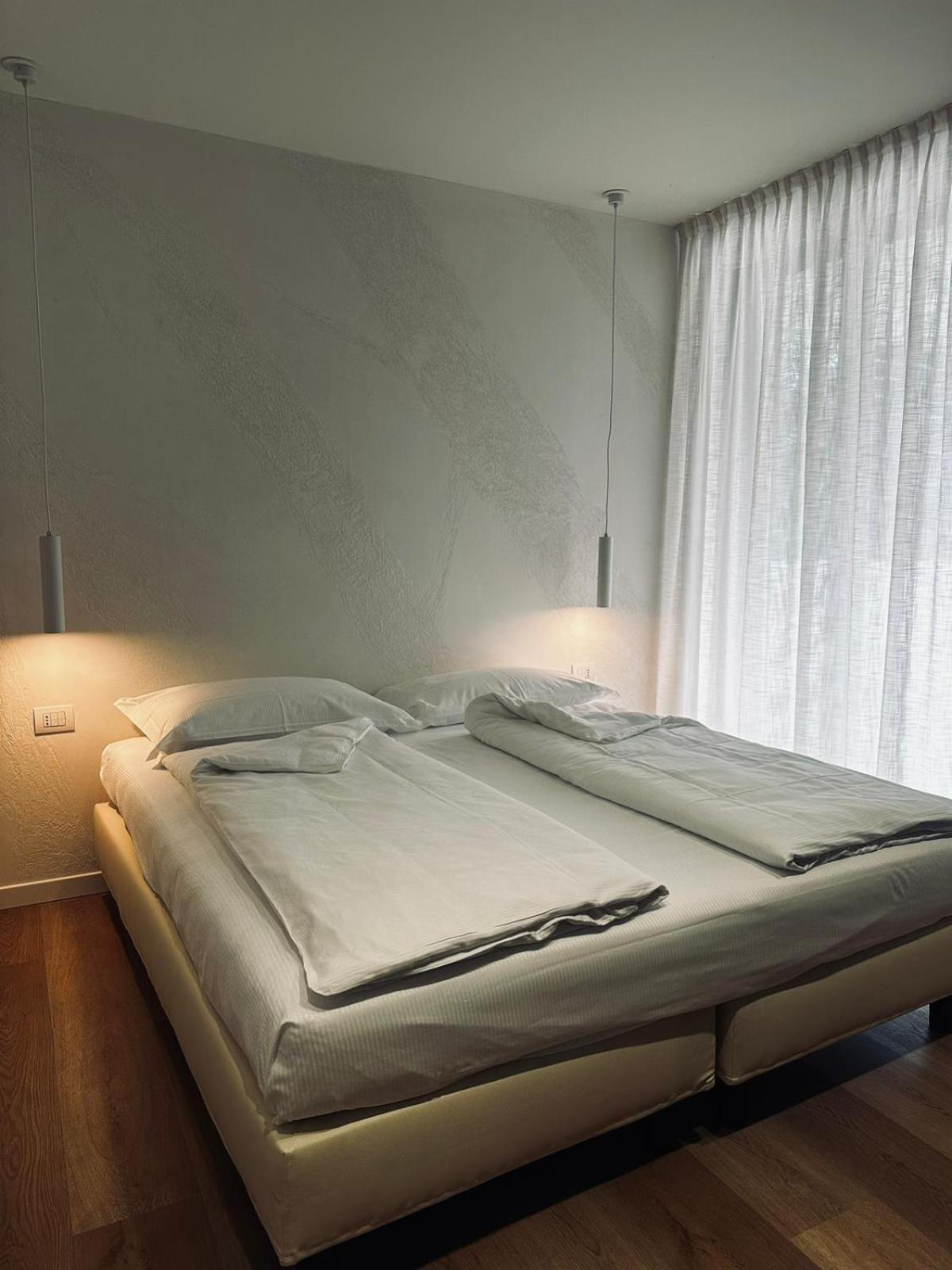 Ad Suite Apartment Riva del Garda Dış mekan fotoğraf