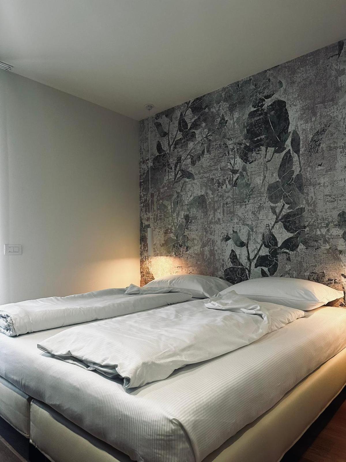 Ad Suite Apartment Riva del Garda Dış mekan fotoğraf
